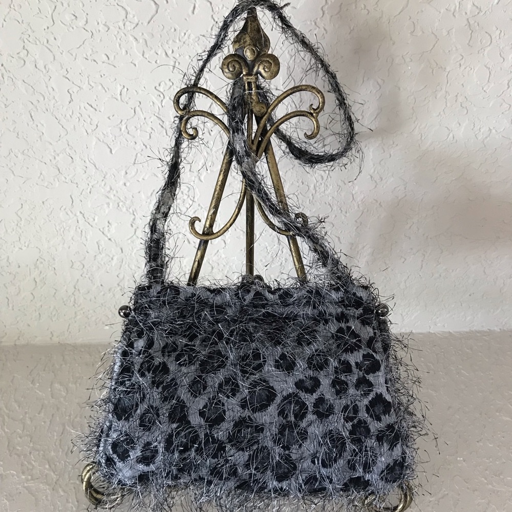 Sharif Leopard Kisslock Crossbody